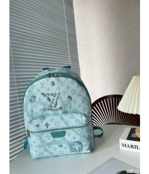 Louis Vuitton Backpack 22519 28X39cm DN