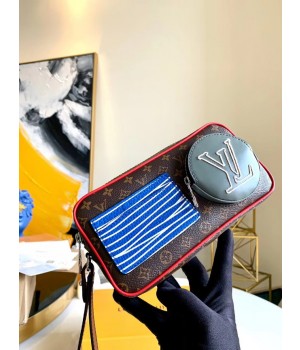 Louis Vuitton Original Clutch bag M68687