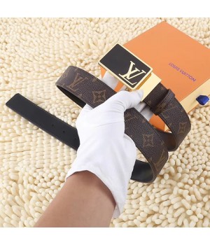 2018 New Replica High Quality LV Belts For Women LVWMBelt-42