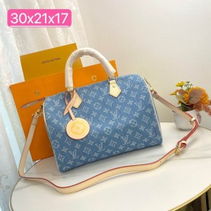 Louis Vuitton Travel bags M40391 M47087 M11264 30X21X17cm DN